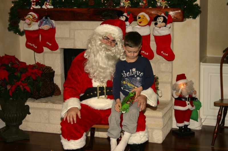 Hildebrand Christmas ScreenSaver/800x600_2006-12-24 Christmas Eve 75.jpg